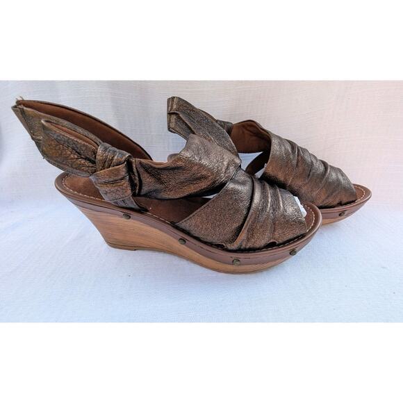 Bare Traps Womens Bissy Leather Slingback Wedge Sandals Size 7M Boho Open Toe - Picture 1 of 7